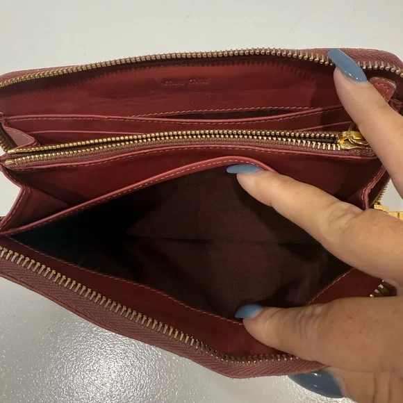 Miu Miu Salmon color Crocodile Embossed Wallet - Picture 2 of 11